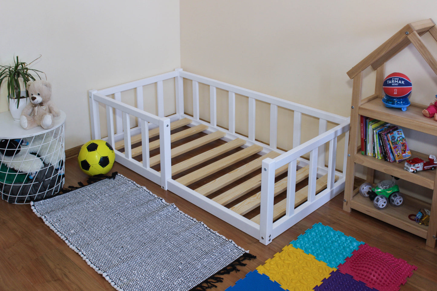 montessori bed