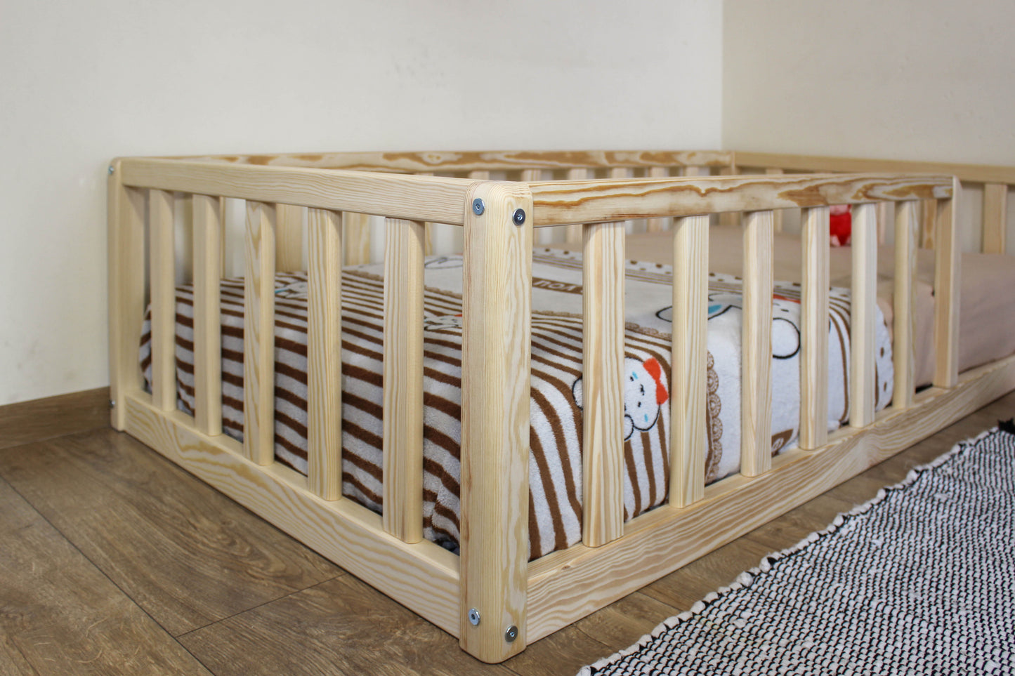 Platform Montessori floor toddler Bed frame with ROUND CORNERS