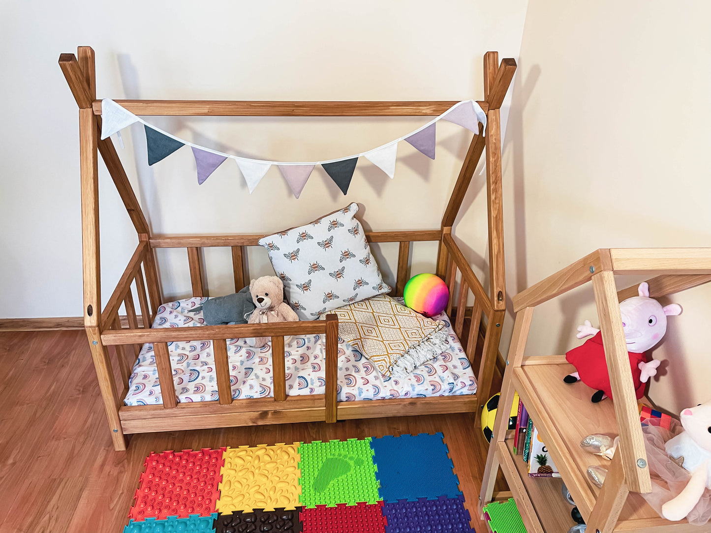 toddler bed