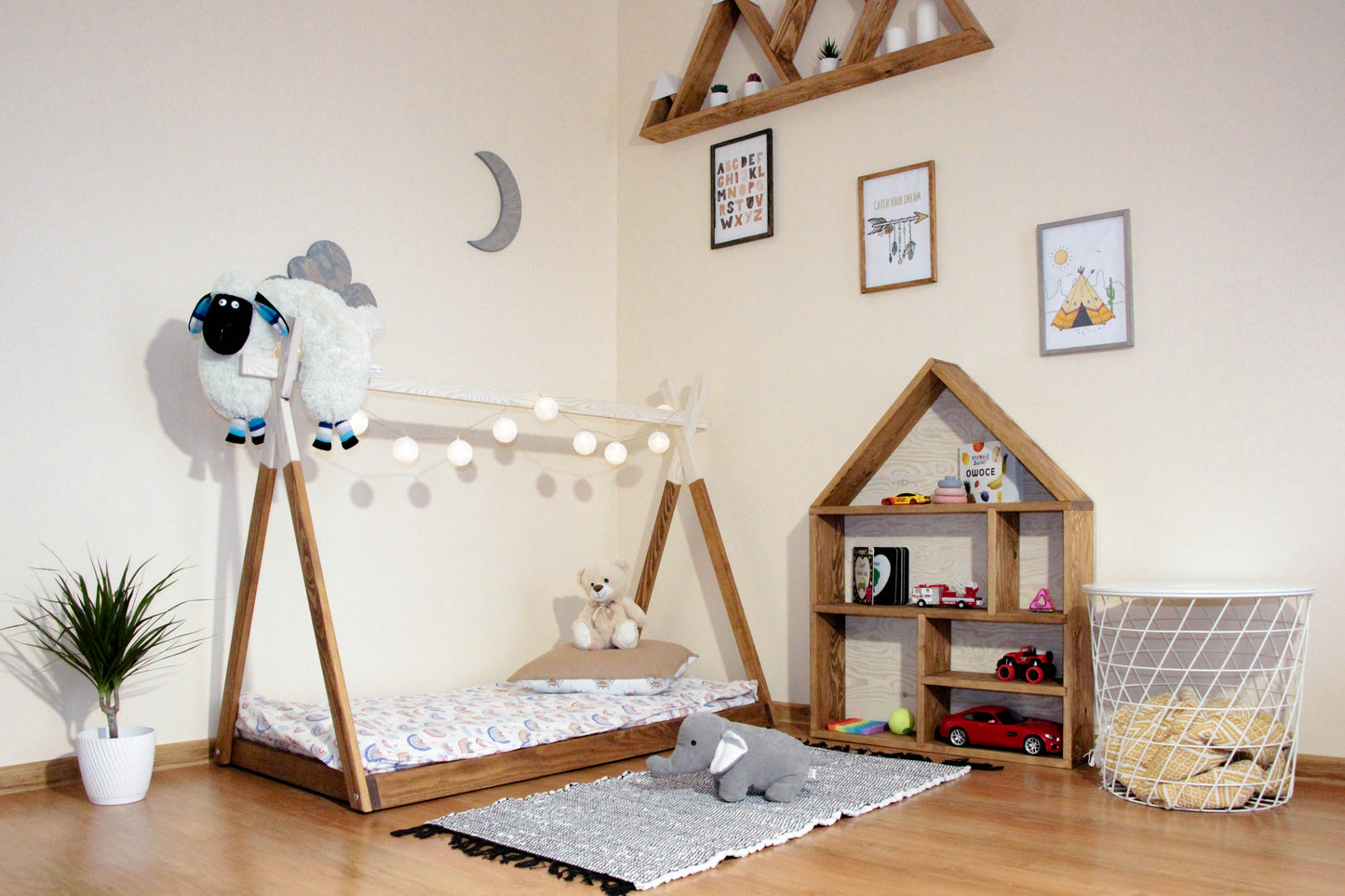 Teepee Montessori Toddler floor wooden platform bed frame for kids bedroom Furniture